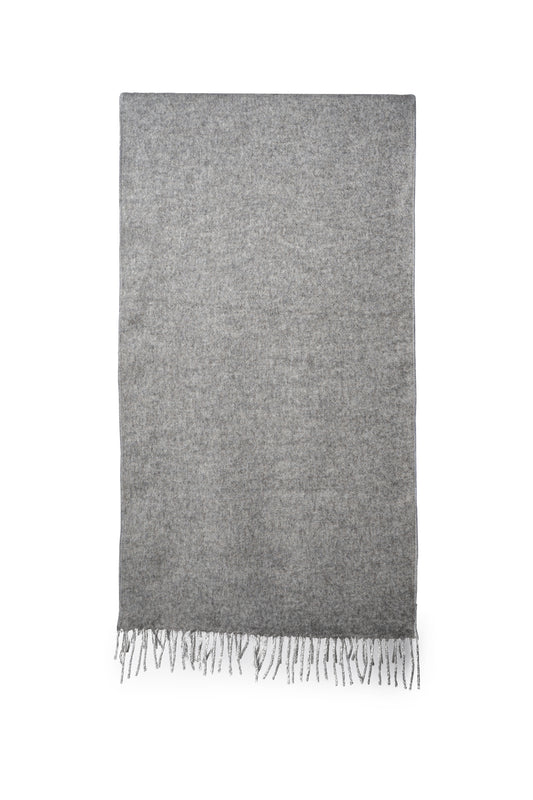 Bufanda con flecos plomo claro